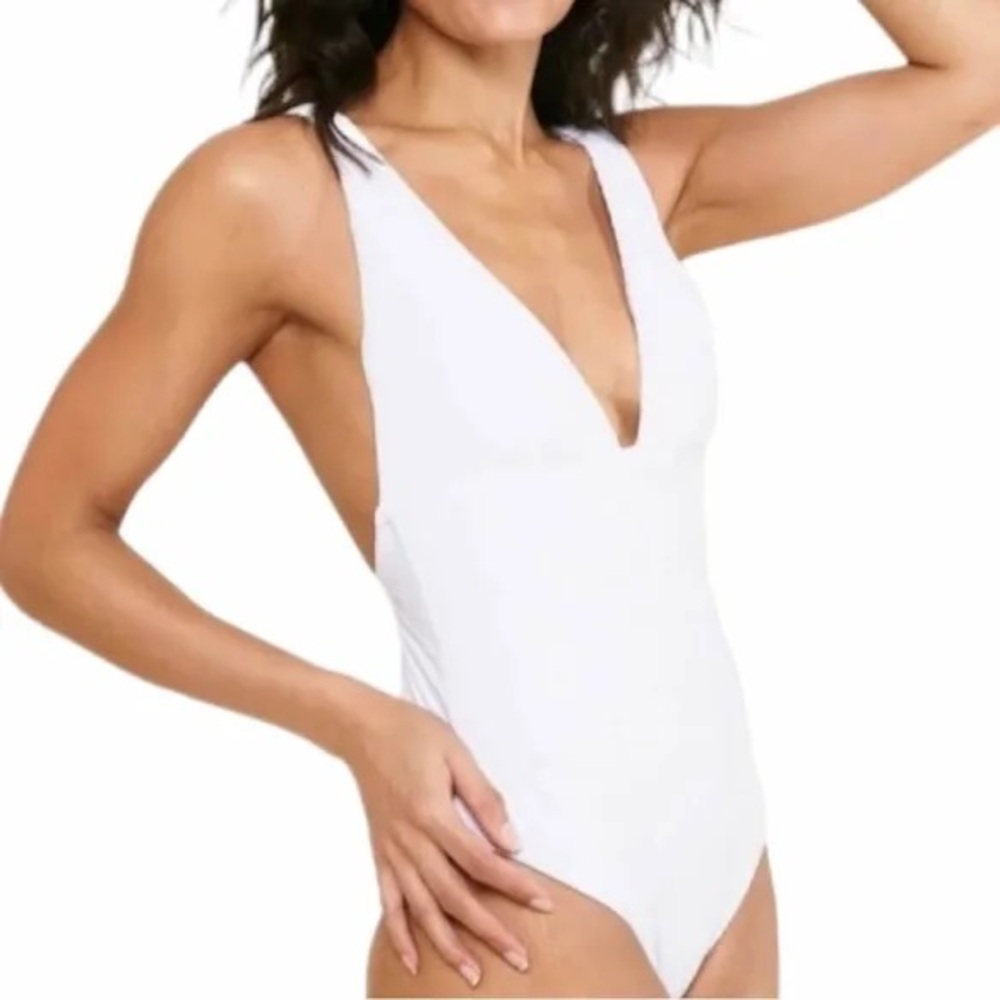 Andie Swim Sardinia Ribbed White One Piece Swimsuit, size MEDIUM TALL